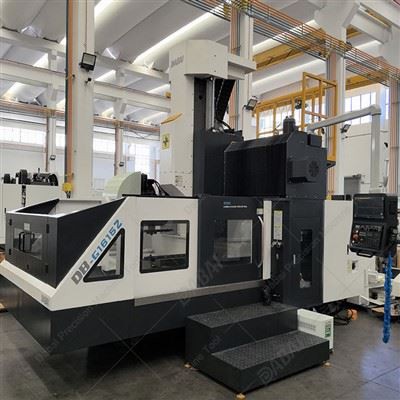 Портальный 5-осевой станок с ЧПУ